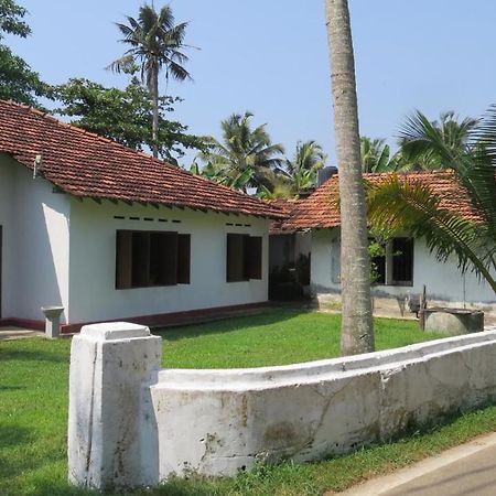 Mendis Cottage Weligama Eksteriør bilde