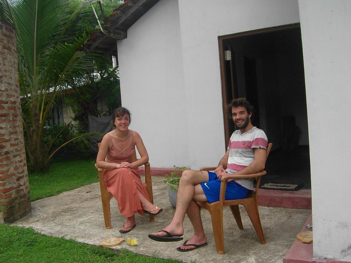 Mendis Cottage Weligama Eksteriør bilde